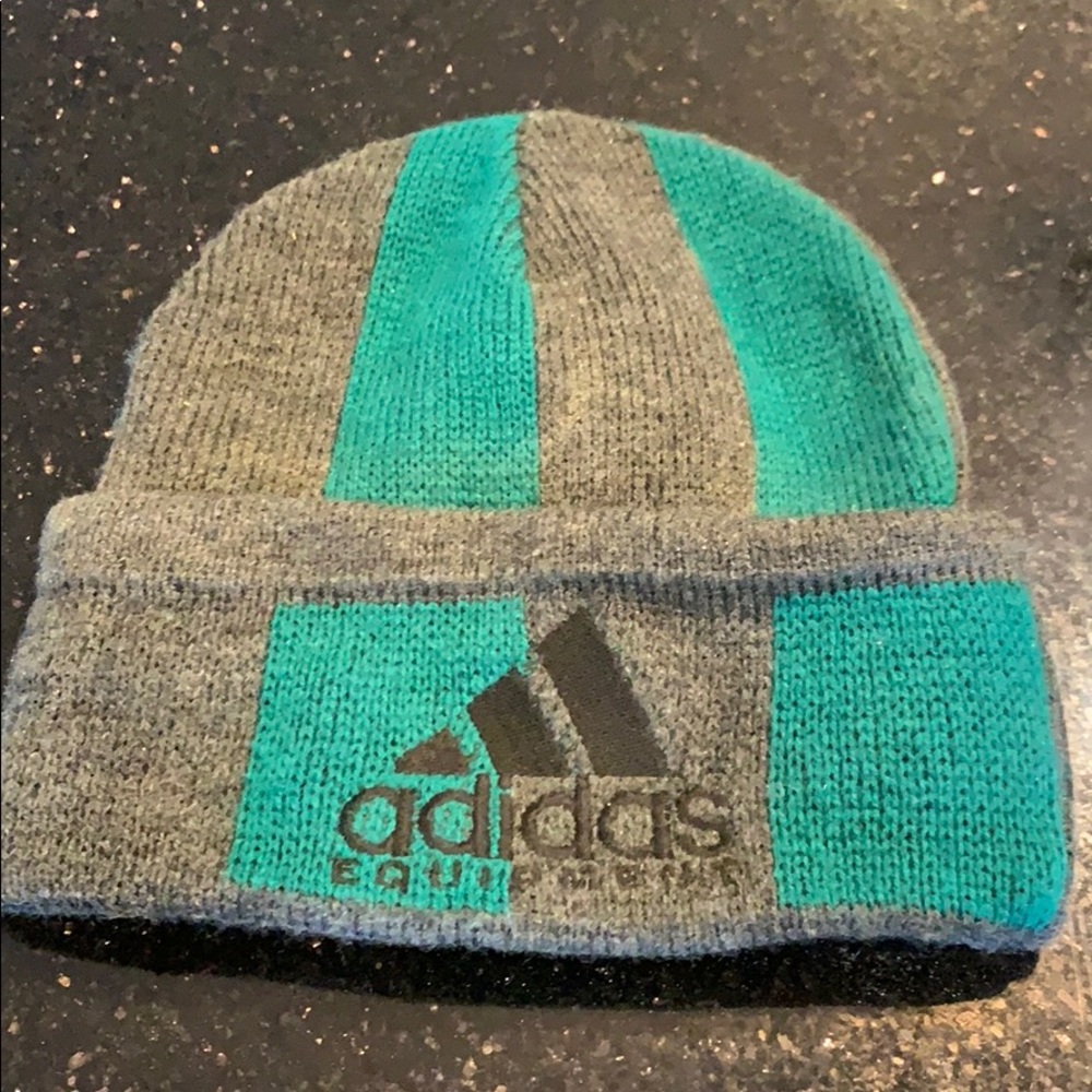 Adidas beanie in green and gray
